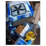 Pallet of broken items! - Retail: $10