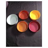 Tupperware Colorful Bowl Set