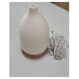 Oil Diffuser, 150ML Ceramic Diffuser for Essential Oils Handcrafted Aromatherapy Diffuser Ultrasonic Cool Mist Humidifier with 2 Mist Modes Waterless Auto Off for Room Office, White (oil not included)
