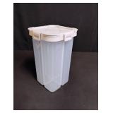 Plastic Ice Container 4 separate compartments with Pour Spout Lid