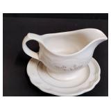 Pfaltzgraff Sauce Gravy Boat Server Heirloom Pattern #436