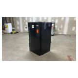 3.2 cu.ft Black IGLOO Mini Fridge - Retail: $499