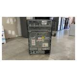 Frigidaire30 in. 5 Electric Range in Black with Dual Expandable Element - Retail: $879