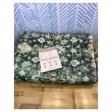 HUGEAR 4x6 Machine Washable Rugs Dark Green Hallway Area Rug Indoor Accent Rug Floral Low Pile Carpet Soft Throw Rug Bedroom Living Room Office Dining Room Kitchen Laundry Room Non Slip