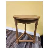 Round Oak Side Table with Turned Legs - Retail: $150