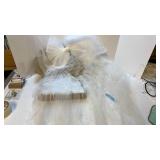 White Giant Bow - Retail: $35