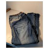 Rock Revival Crop Jeans