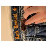 Rock Revival Crop Jeans