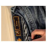 Rock Revival Crop Jeans