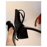 Maurices Avenue Red & Black Ankle Strap Heels Size 10
