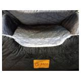 Dog Car Seat for Small/Medium Dogs Under 40lbs, Dog Booster Car Seats Memory Foam and Velvet, Detachable and Washable Pet Booster Carseats with Clip-On Satebelt and Storage Bag.(Black/Gray) - Retail: 