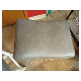 Raynesys Counter Height Bar Stools Set of 2, 24 Inch Barstools for Kitchen Island Counter, Bonded Leather Kitchen Stools with Thick Saddle Seats & Heavy Duty Metal Base, Easy Assembly, Gray/White - Re