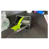 Pooper scooper foldable