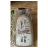 Aveeno Skin Relief Fragrance Free Body Wash, Triple Oat Formula, Gentle Daily Cleanser for Itchy Dry Sensitive Skin, Soap & Paraben Free, Soothes & Moisturizes, 33 fl oz