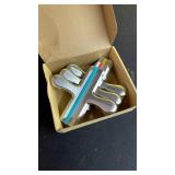 HOUSE AGAIN 6 Pack Stainless Steel Chip Bag Clips Covered with Colorful Silicone - NO More Sharp Edges - Color Coded for Food Bags - Air Tight Seal, Heavy Duty for Kitchen and Office, 5 Inches-Silver