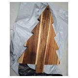 DOITOOL Christmas Charcuterie Boards, Wooden Christmas Tree Cutting Board Chopping Platter Serving Tray for Cheese Bread Vegetables Fruit Salad Sushi Holiday Kitchen Decor