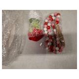 RattanView 6 Pcs Valentines Decorative Tray Red Pink Wooden Block Signs Heart Table Decor Wood Beads Garland Crochet Flowers Red Roses Mini Potted Round Rustic Wooden Tray for Proposal Wedding Party