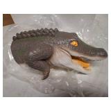 Angoily Floating Crocodile Head Ornament Realistic Pond Animal Decor Lightweight Outdoor Garden Sculpture Patio Pool Head Model