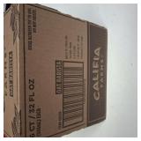 Califia Farms - Oat Barista Blend Oat Milk, 32 Oz (Pack of 6), Shelf Stable, Dairy Free, Plant Based, Vegan, Gluten Free, Non GMO, High Calcium, Milk Frother, Creamer, Oatmilk