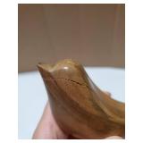 Acacia Wood Bird Statues Set Home DÃ©cor Bird Sculpture for Living Room, Bathroom, Office Modern Style Birds Decorative Ornaments (Set of 2) (4.5 x 2" x 2.5") one has Crack  - Retail: $12"