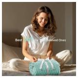 BEDELITE Jacquard Blanket - 3D Fleece Decorative Haze Blue Throw Blanket, Super Soft and Cozy Warm Fuzzy Blanket All Seasons Suitable, 50x60Inches - Retail: $18