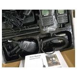 SAMCOM FPCN30A 5Watt Walkie Talkie Long Range Two Way Radio Rechargeable with Speaking Mic, SAMCOM 2-Way Radios Heavy Duty Walky Talky with Shoulder Mic for Business Commercial Construction, 2 Packs