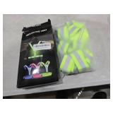 Fitense LED Reflective Running Vest with Phone Holder, 5 Colors Light Up Running Vest Rechargeable Running Lights for Runners High Visibility Reflective Running Gear, Adjustable for Men and Women