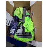 XINDELL Windshield Cleaner Tool Car Interior Window Cleaning Kit with Extendable Handle & 4 Microfiber Pads, Auto Wiper Inside Windshield Brush for Car & Home Windows