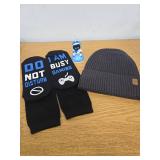 Gaming Gift Set - Beanie, Socks and Astro Bot Figure