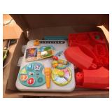 Fisher-Price Baby & Toddler Toy Laugh & Learn 4-in-1 Activity Table & Art Easel with Educational Music for Ages 6+ Months, Multilanguage Version - Retail: $57