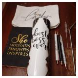 6 Pcs Best Boss Birthday Gift Set Thank You for Women Boss Day Appreciation Day Gift 20oz Rustic Marble Sign Tumbler Makeup Bag A6 Notepad with Ballpoints Leader Manager Supervisor(Black) - Retail: $2