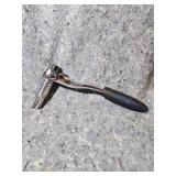 1/2 and 3/8 Inch Socket Ratchet
