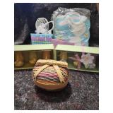 Hallmark Easter Gift Set with Rainbow Basket and Mini Vases