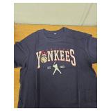 New York Yankees Baseball T-Shirt Size: Adult-Small