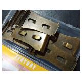 qieoyk Brick Clips - 8 Pcs Heavy Metal Wall Hangers for 2-1/4 to 2-3/8 Inch Bricks, Ideal for Outdoors & Home Decor