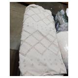 Bedsure Boho Oversized King Duvet Cover - Linen Breathable & Soft Boho Bedding, Machine Washable Comforter Cover for All Seasons, Includes 1 Duvet Cover 120x98