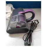 PRE OWNED Powers On Bear Mattress Vacuum Cleaner, Bed Vacuum Cleaner with 253.7nm UV-C Light, 140Â°F Heat, HEPA Filter, 15Kpa Strong Suction Versatile Handheld Vacuums for Bed, Sofa, Couch, Dust & P