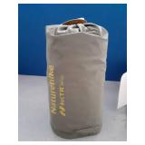 Naturehike Insulated Inflatable Sleeping Pad 27oz, 4.6R Ultralight Backpacking Sleeping Pad XL, NKTRâ¢ AIR Lightweight Sleeping Mat for Camping, Hiking - Retail: $90