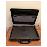 Samsonite Broker GL Hard Shell Briefcase
