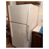 Amana Energy Efficient Refrigerator TR25 Model