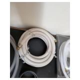 Delta Universal Side Spray and Hose Kit