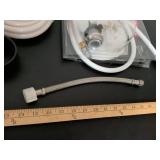 Delta Universal Side Spray and Hose Kit