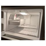 Amana Energy Efficient Refrigerator TR25 Model