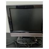Insignia NS-LCD15 15-inch LCD TV with Remote