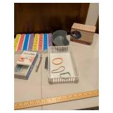 Lindo FingerCare Massage System with Remedy Box Set