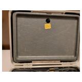 Relax Acizor Electric Massage Device with Case