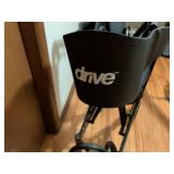 Drive Medical F32 Lightweight Rollator Walker