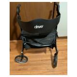 Drive Medical F32 Lightweight Rollator Walker