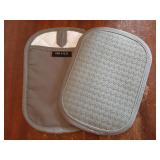 2PCS Silicone Pot Holders, Oven Mitts Heat Resistant Hot Pads with Pockets, Non Slip Pot Holder for Kitchen Baking and Cooking| 9.8 x 7 Inches | Towel Cloth Interior Lining - Gray - Retail: $8