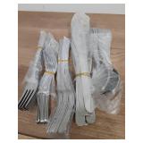 Pleafind 60-Pcs Silverware Set Service for 12, Premium Stainless Steel Flatware Set, Include Forks Spoons and Knives Set, Mirror Polished Cutlery Utensil Set for Home Restaurant, Dishwasher Safe - Ret